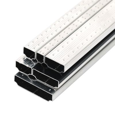 Dubbele glazen afstandsstaaf voor isolerende glaspunching verwerking service legering of niet