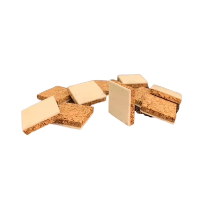 Houten isolatiekop met gewaarborgd en schuimmateriaal in moderne ontwerpstijl